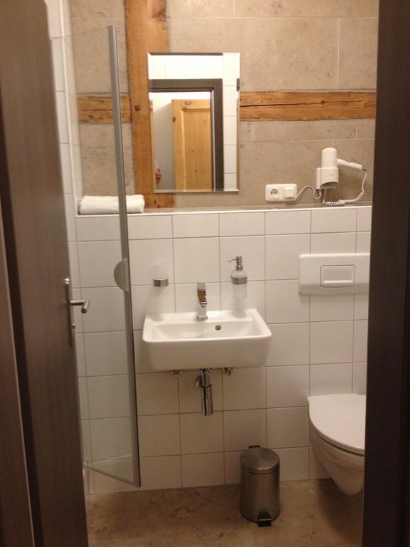 Old Town Guesthouse Erlangen Pokoj fotografie